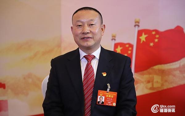 刘文新.jpeg
