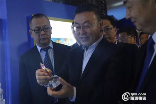 微信图片_20190321150732_副本.jpg
