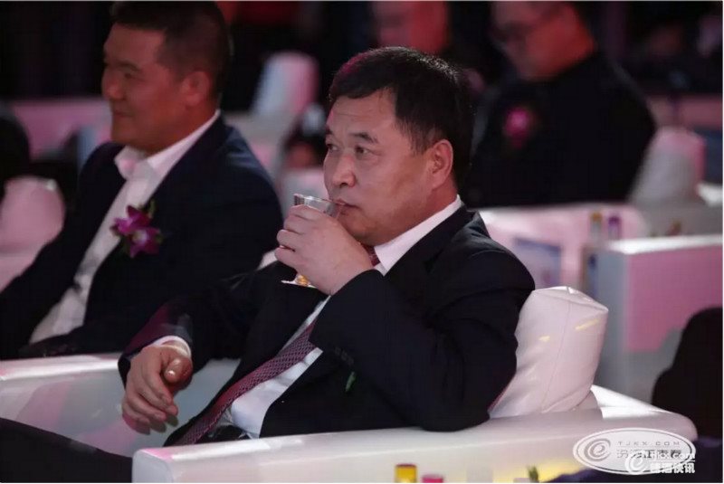 微信截图_20190403125535_meitu_8.jpg