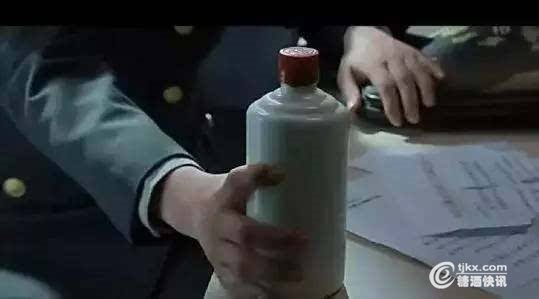 《战狼1》中出现的茅台酒.jpg