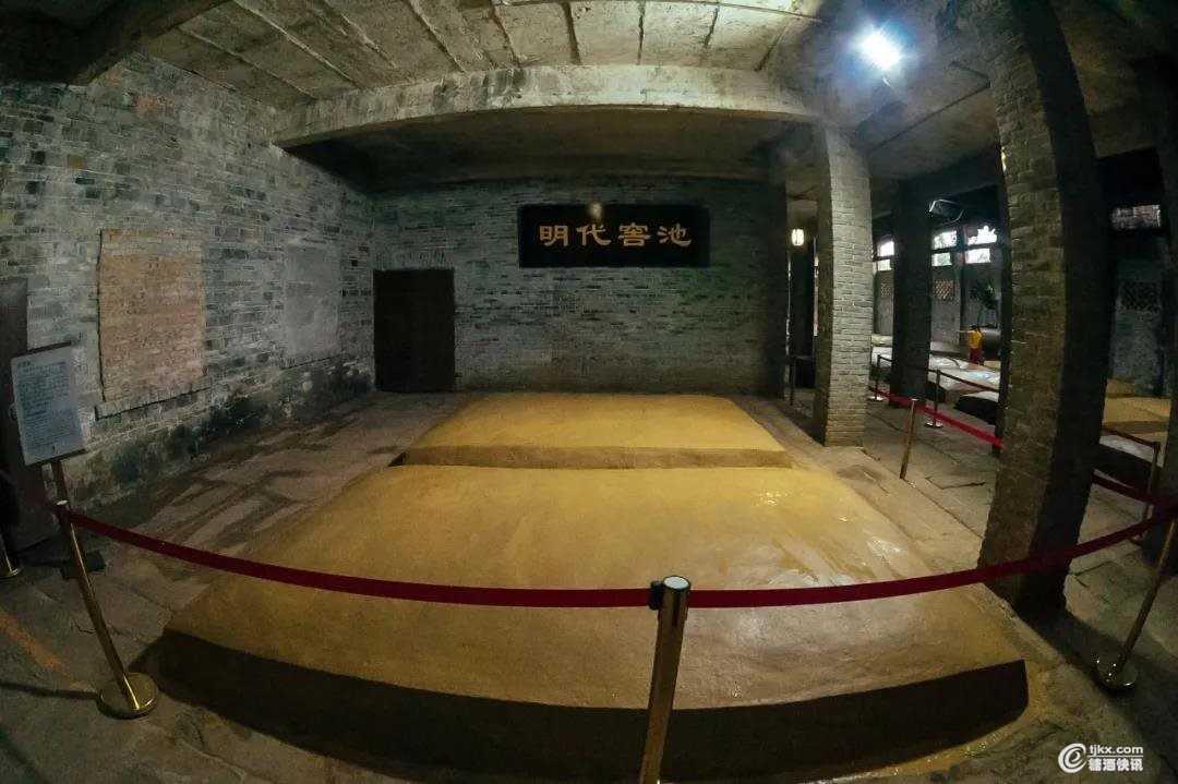 02.jpg