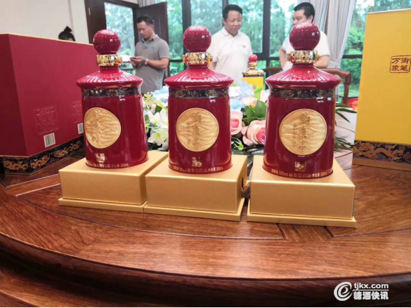 济南糖酒会，钓鱼台御笔系列为什么没有参加？1174.png