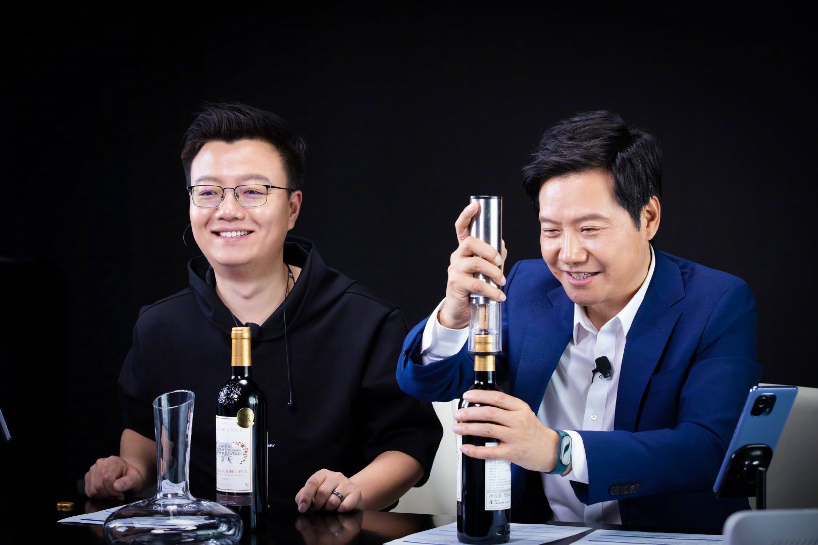 雷军带货婉爱超级波尔多.jpg