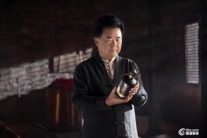 董事长.jpg