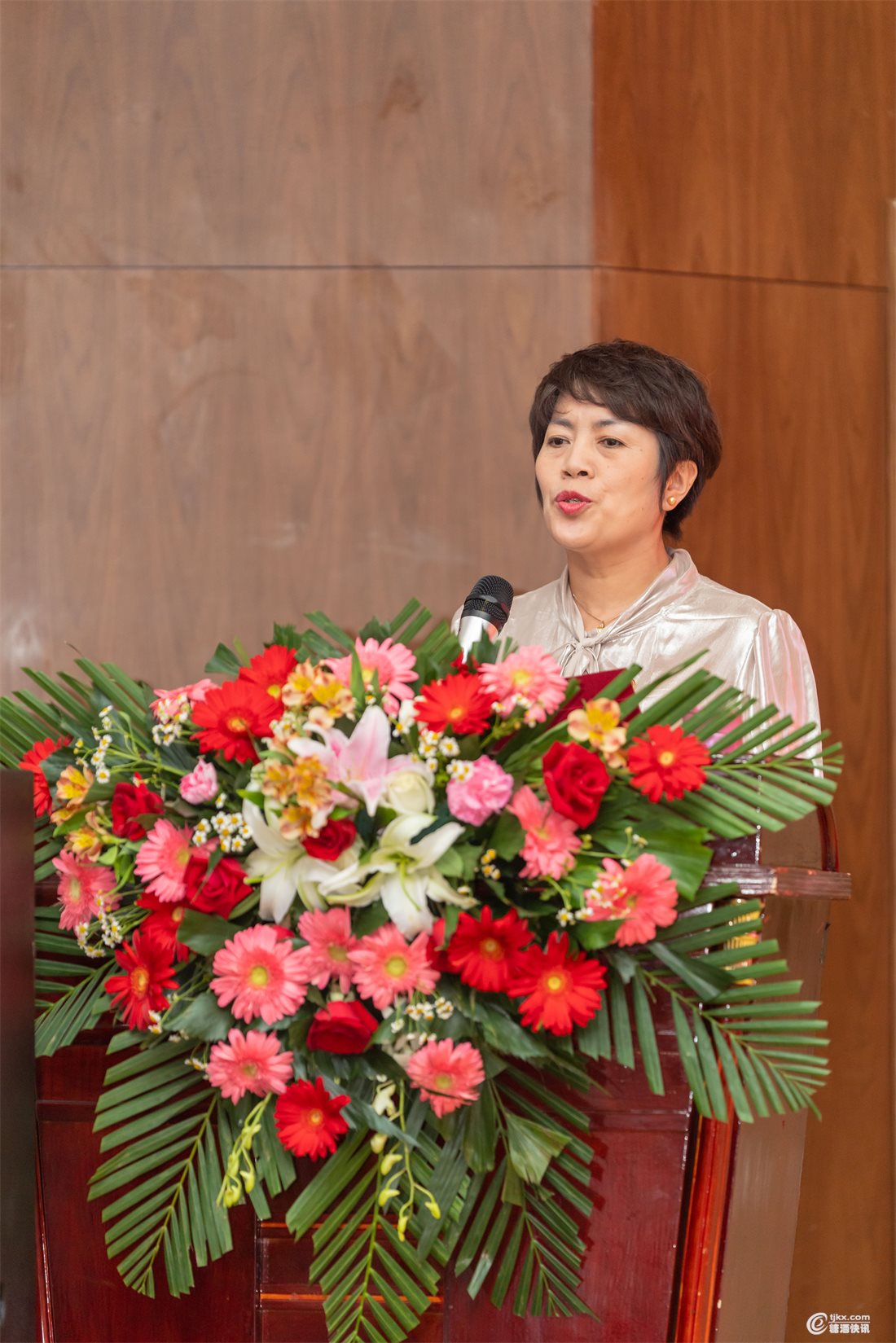 王静.jpg